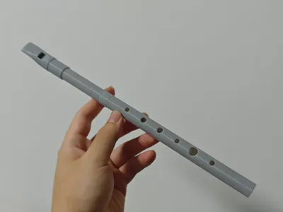 Improved D-major tin-whistle mouthpiece