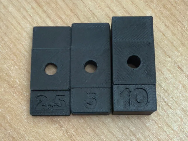 25mm Conduit/Pipe clip stand off/spacer