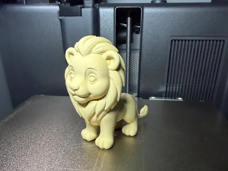Happy Lion Figurine – Easy Print