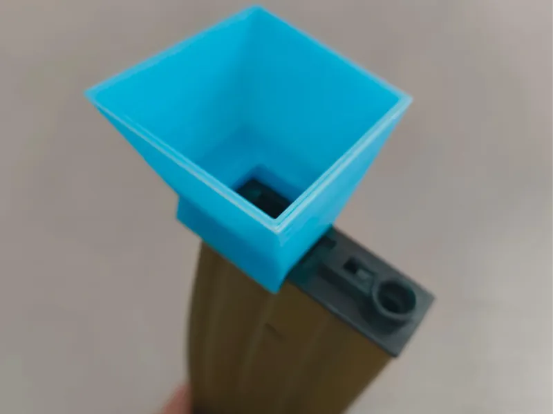 BB loader for airsoft, M4/M16 magazines