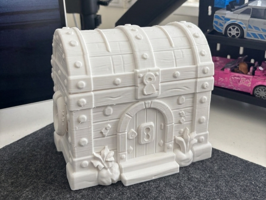 Treasure Chest House | Whimsical Desk Decor 