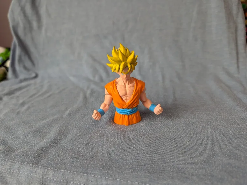 Goku Super Saiyan Bust – (Perfect for Painting)