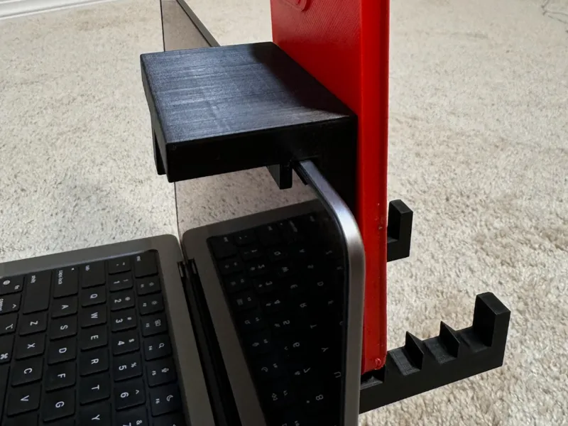 Continuity Camera Phone Stand V5