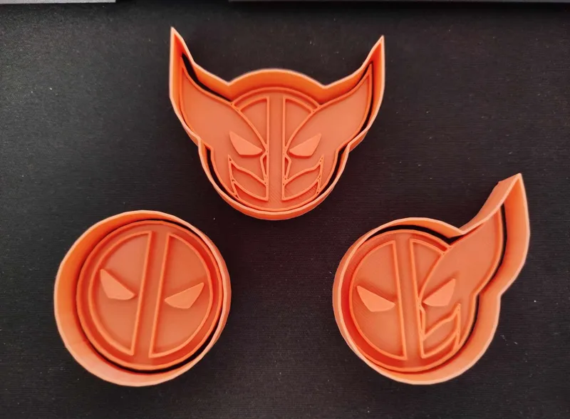 Deadpool and Wolverine Cookie cutters + stamps