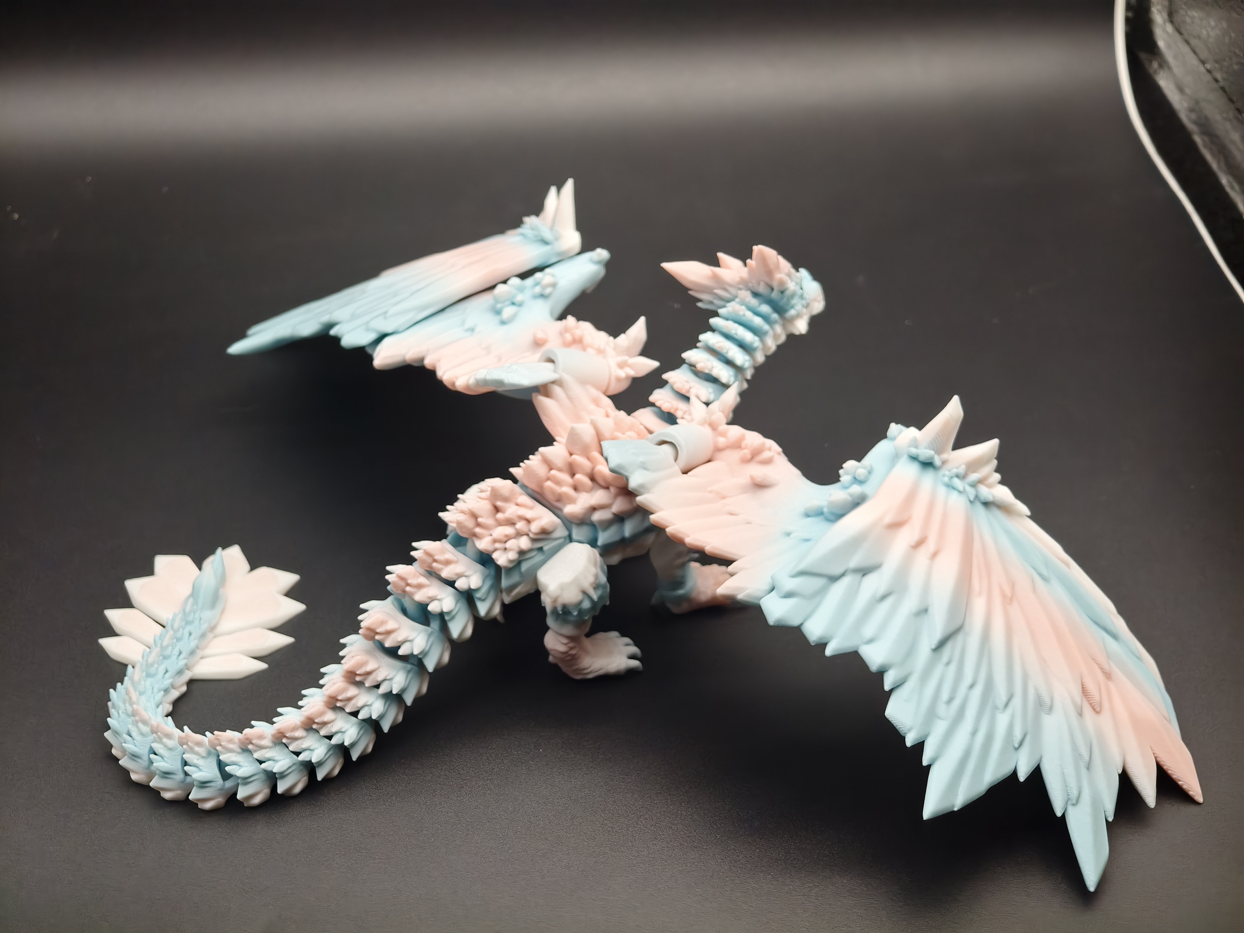 Miniatura 1 do modelo 3D 水晶龙，翅膀一体打印，无需支撑