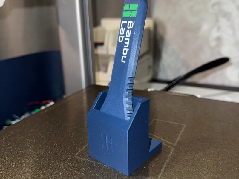 Holder/Stand for Precision Bed Scraper