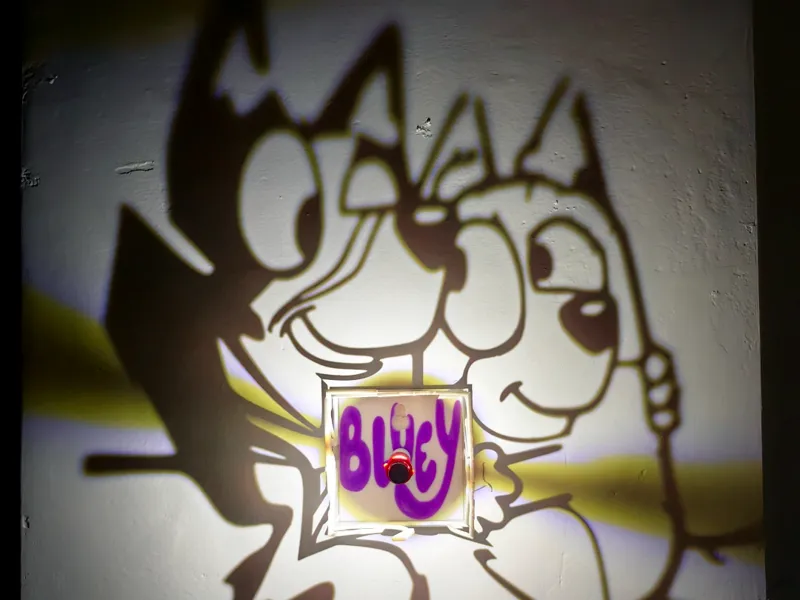 Lampara de sombra Bluey