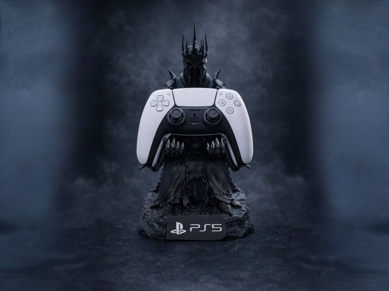 DARK LORD – PS5 Controller Throne