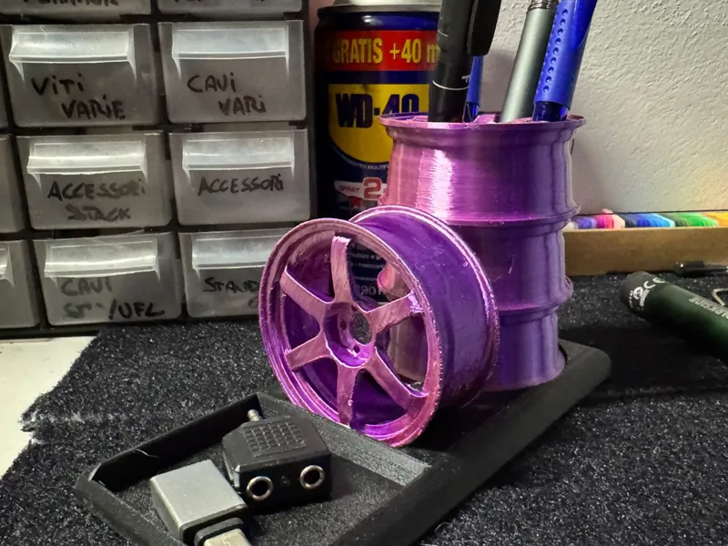 Portapenne organizer per penne motorsport wheels