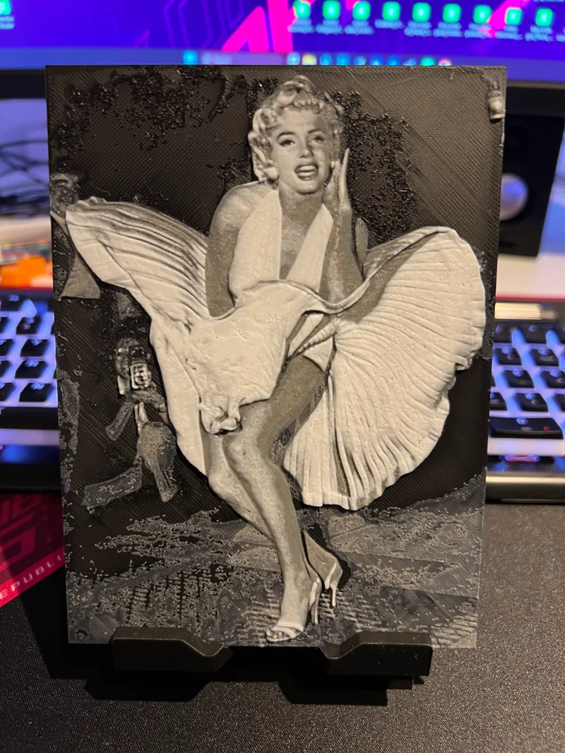 Marilyn Monroe - Hueforge