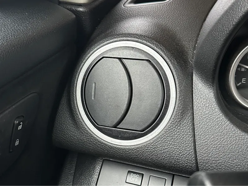 Mazda 6 2009-2013 Side AC Vent Ring Replacement