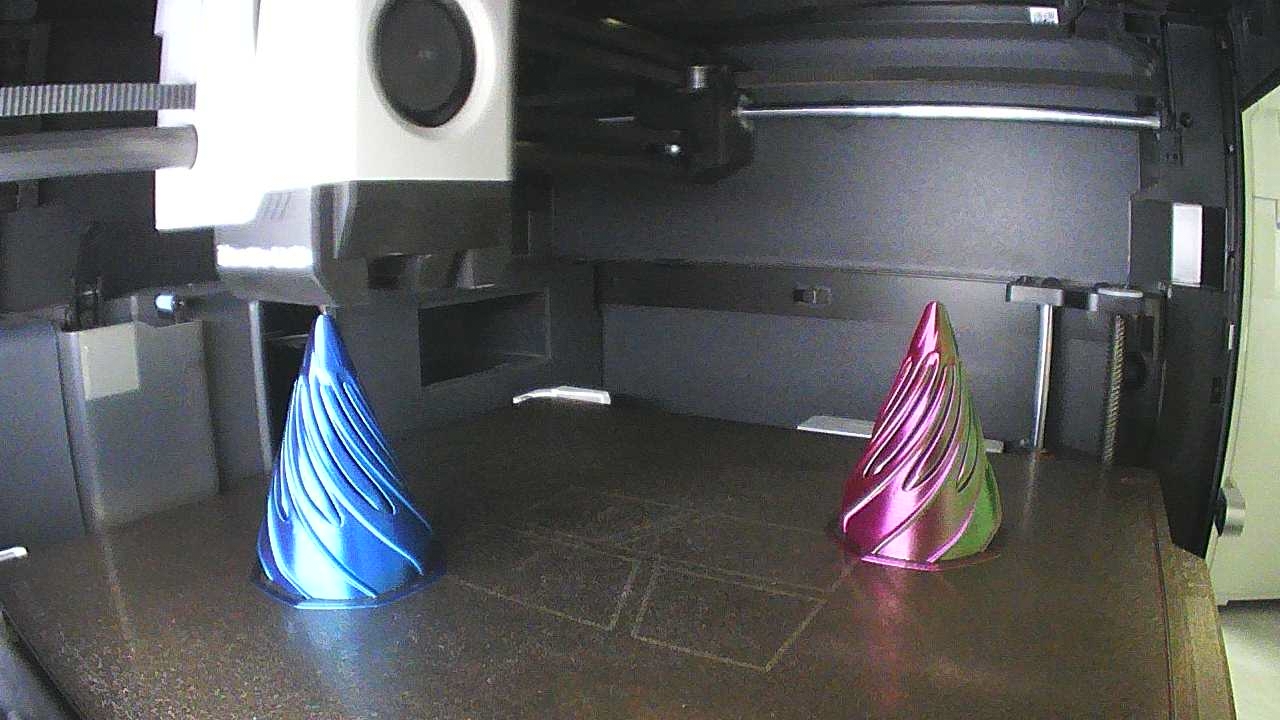 Miniatura 1 do modelo 3D 流涌之核 |  FlowCore Spiral