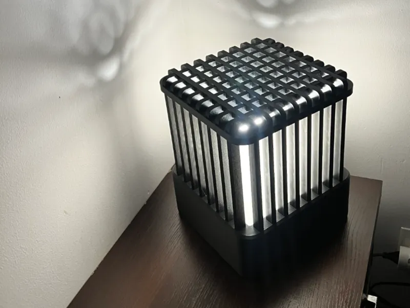 Spectra Lamp (E27 bulb)