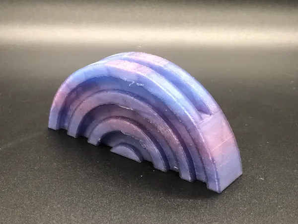 Porte-cartes de visite en forme d'arc-en-ciel