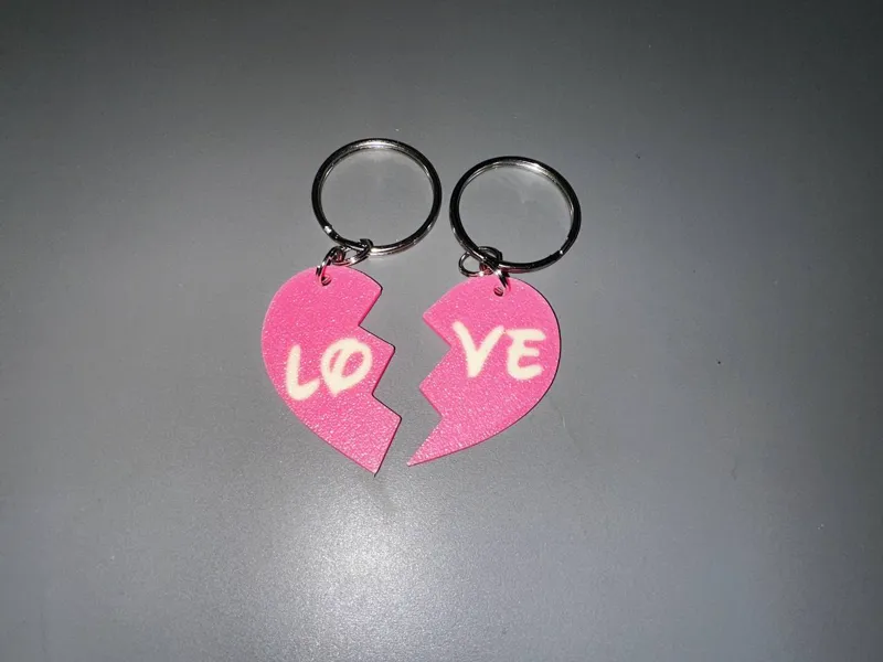 LOVE HEART KEYCHAIN