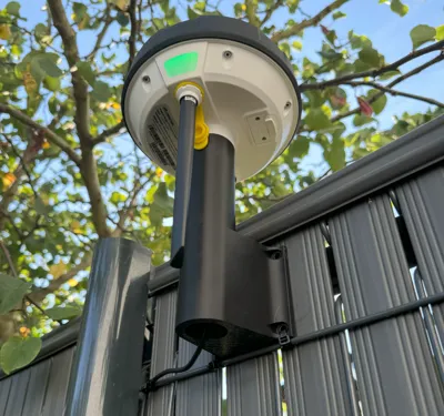 Mammotion Luba/Yuka RTK antenna wall mount remix