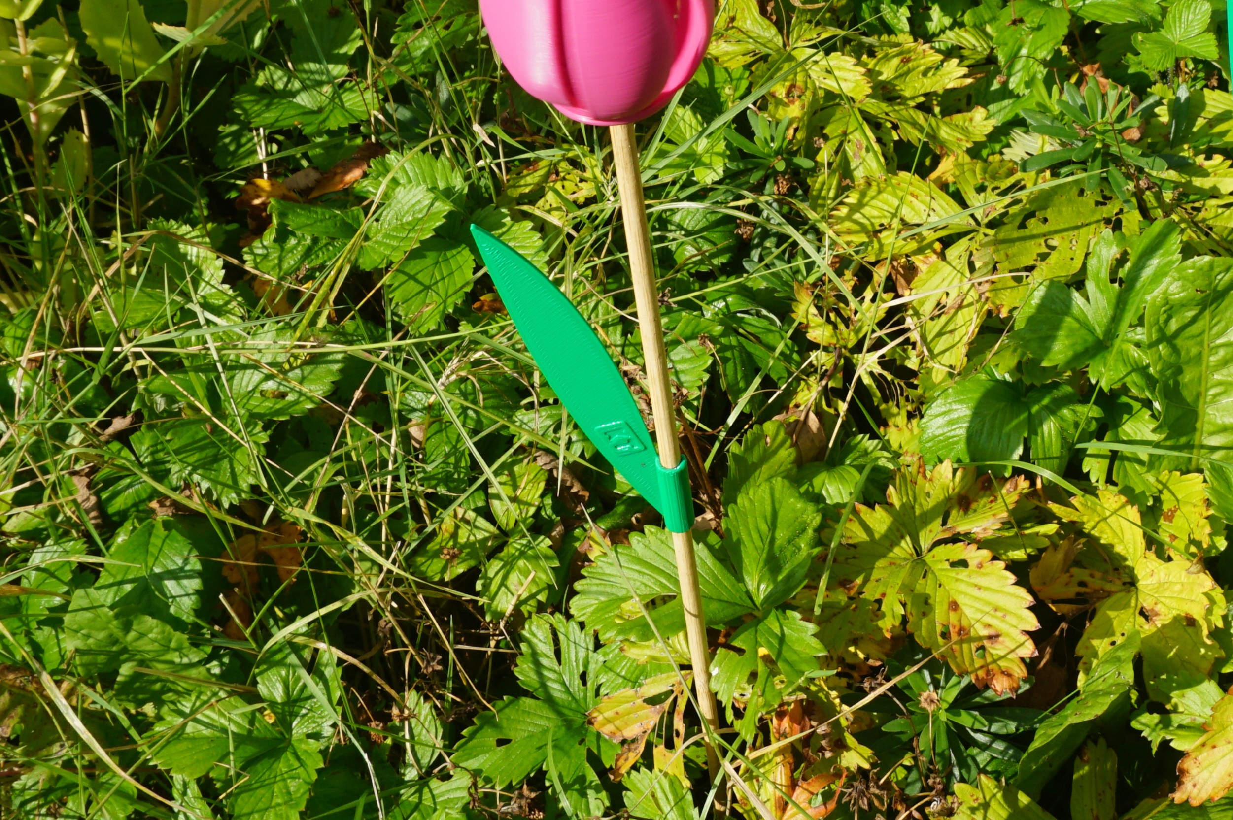 Miniatura 3 do modelo 3D Tulip wind spinner