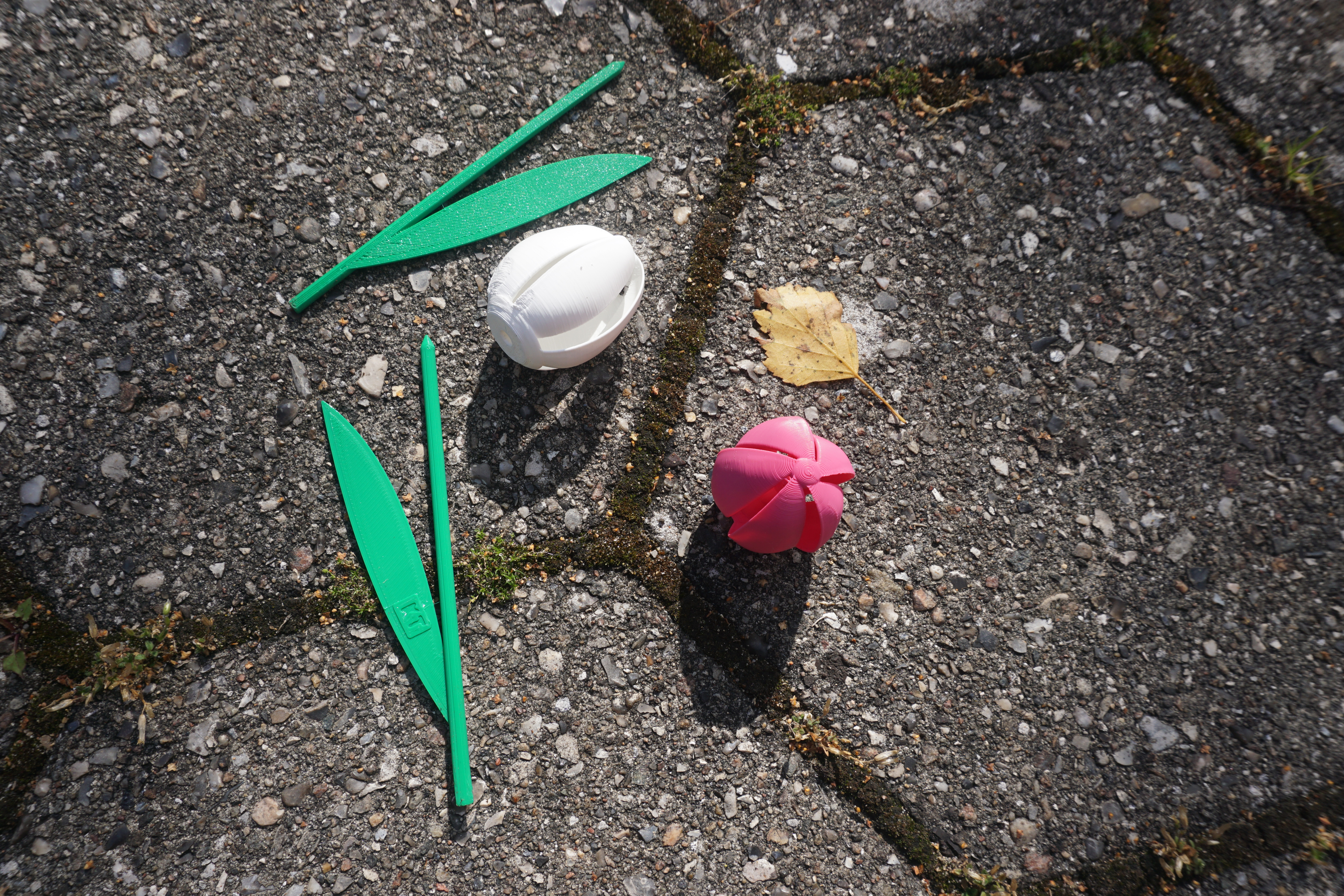 Miniatura 1 do modelo 3D Tulip wind spinner