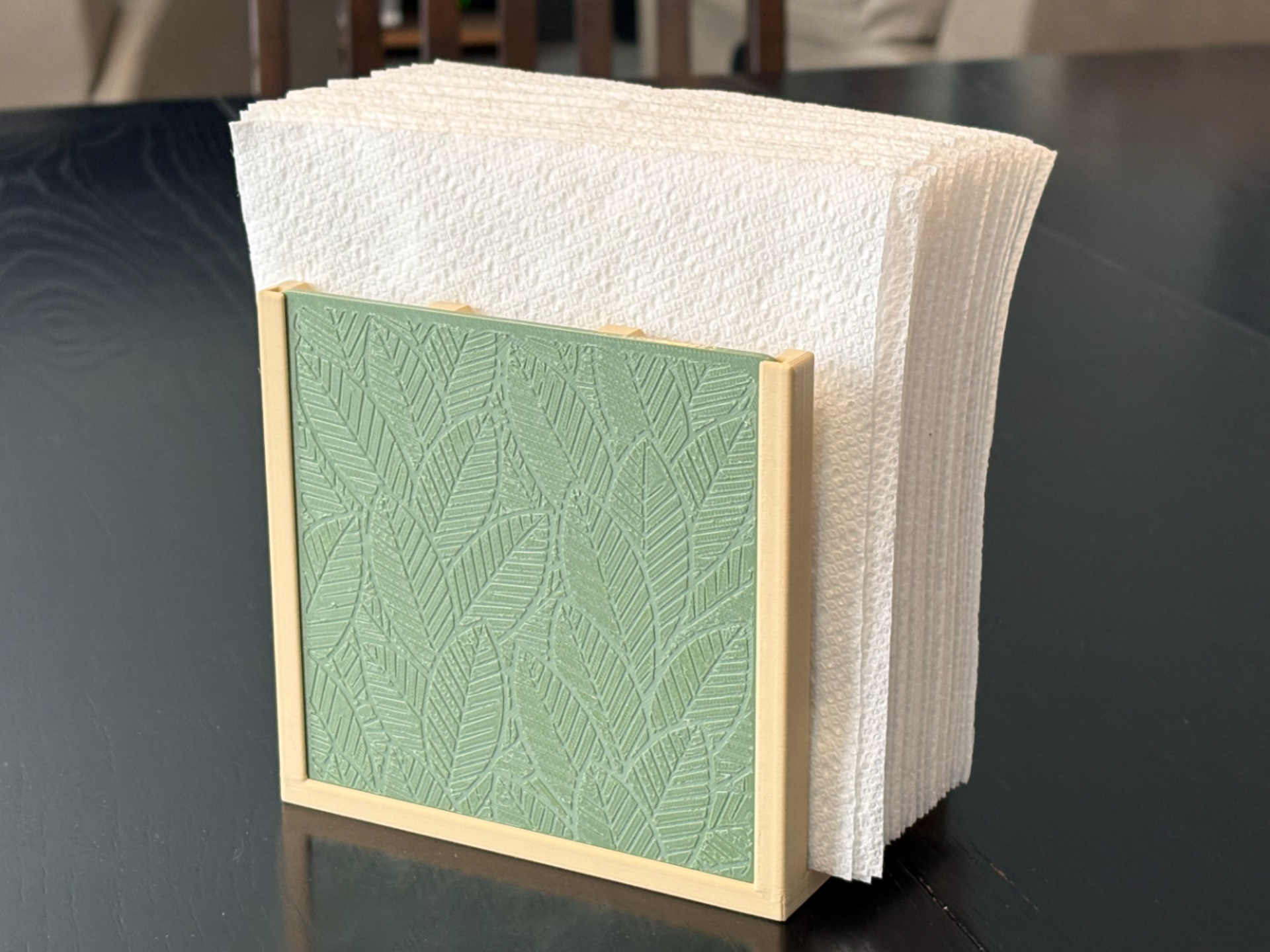 Embossed Leaf Pattern Napkin Holder
