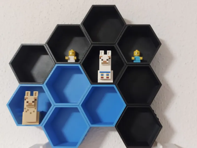 Interlocking hexagonal shelf