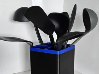 Kitchen utensil box