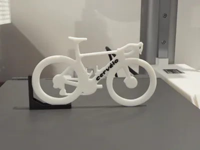 Cervelo S5 Miniature desk display with stand