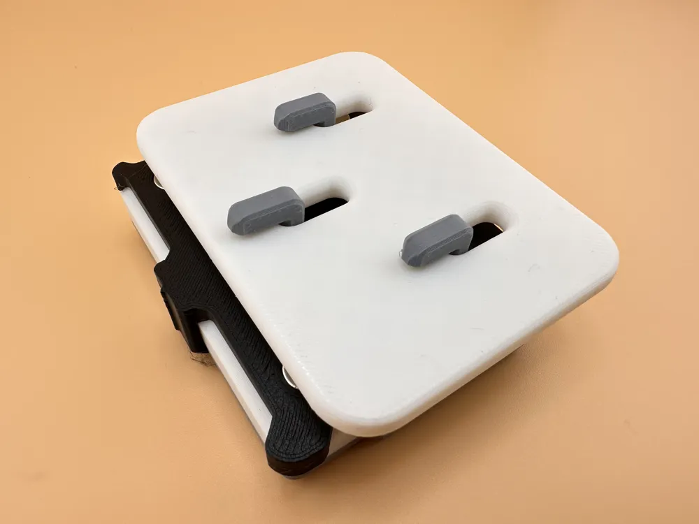 Arduino Uno R4 Case | Wall Mount | Magnetic - Free 3D Print Model ...