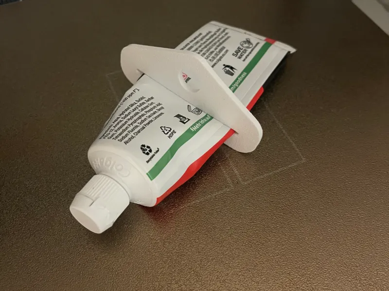 Toothpaste Squeezer