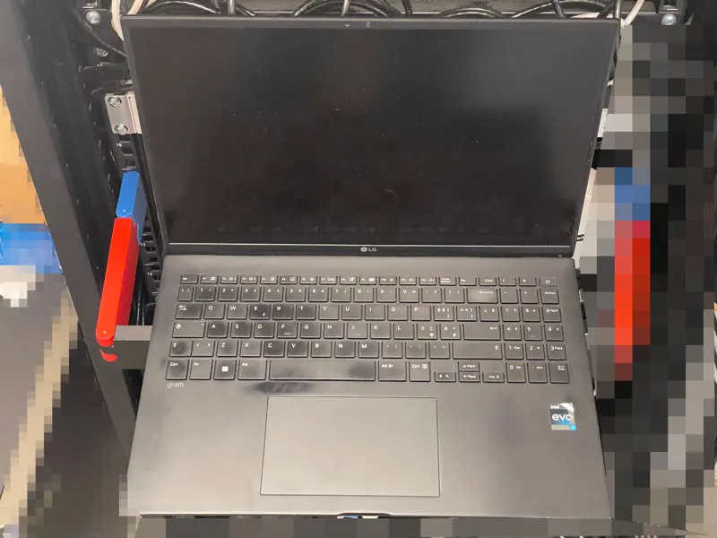 Rack 19 notebook stand