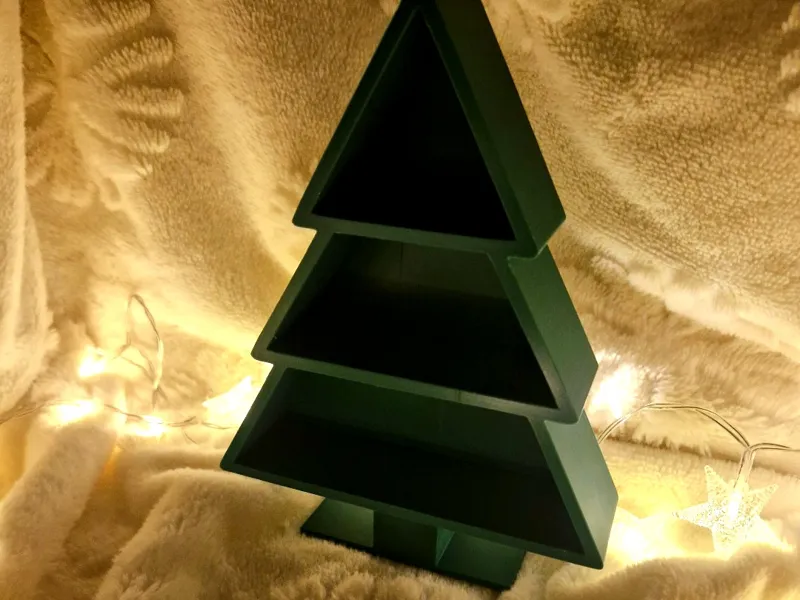 Christmas tree shelf