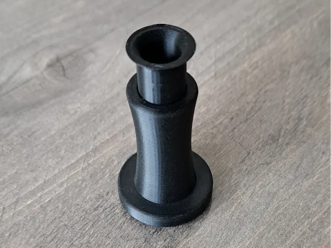 Egaliseur de poils pour montages de mouches