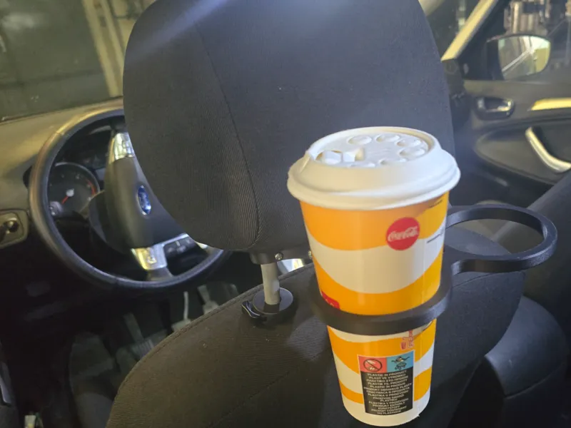 Foldable car cup holder