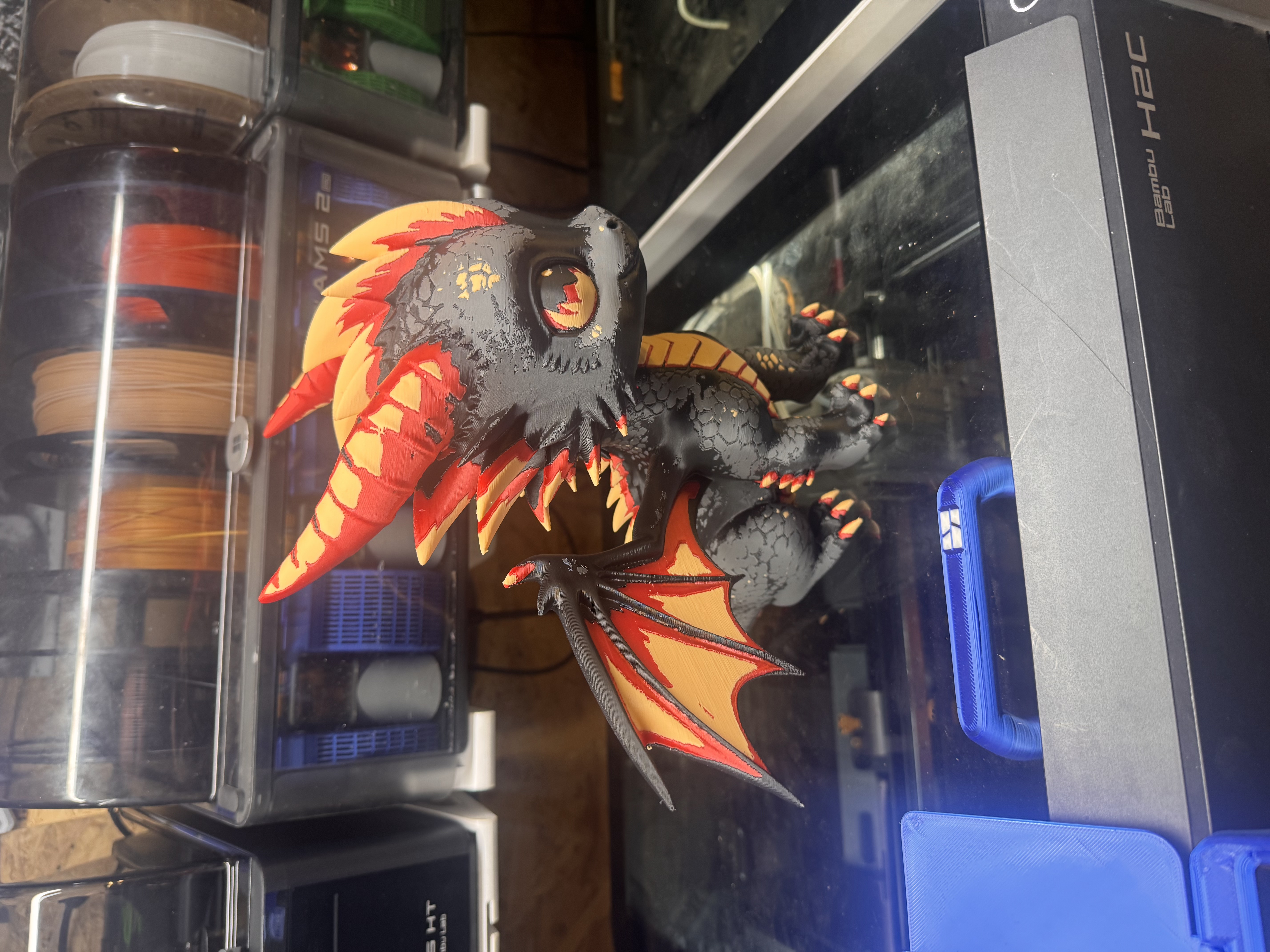 Miniatura 2 do modelo 3D Crimson Ember Dragon