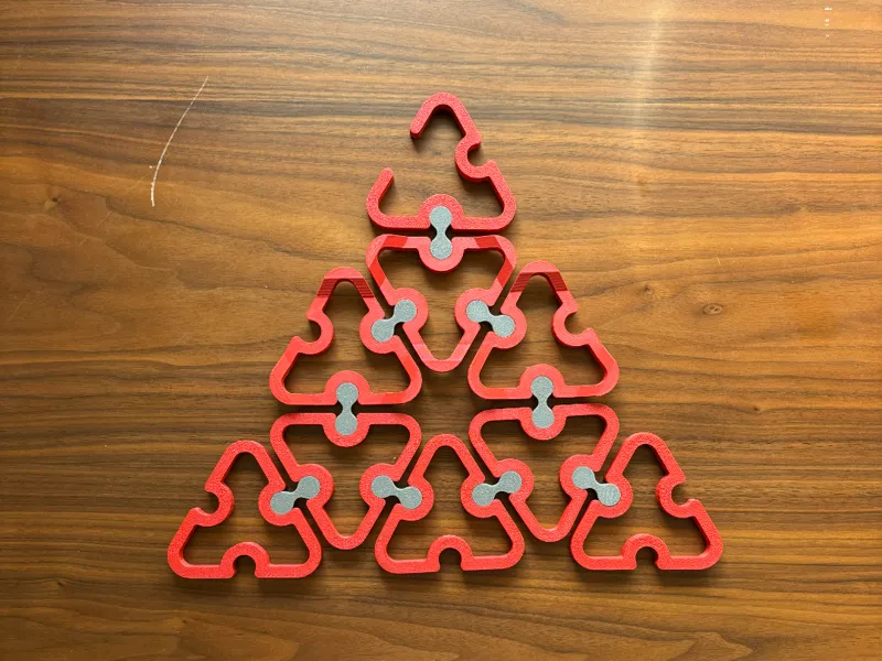 Triangle Hanger