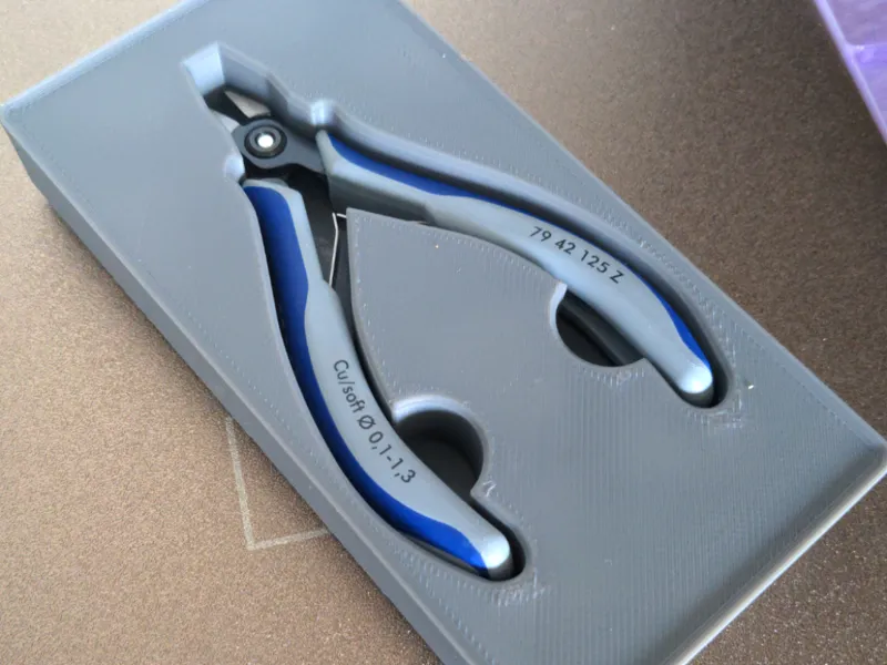 Gridfinity Knipex Elecronic Cutter 79 42 125 Z