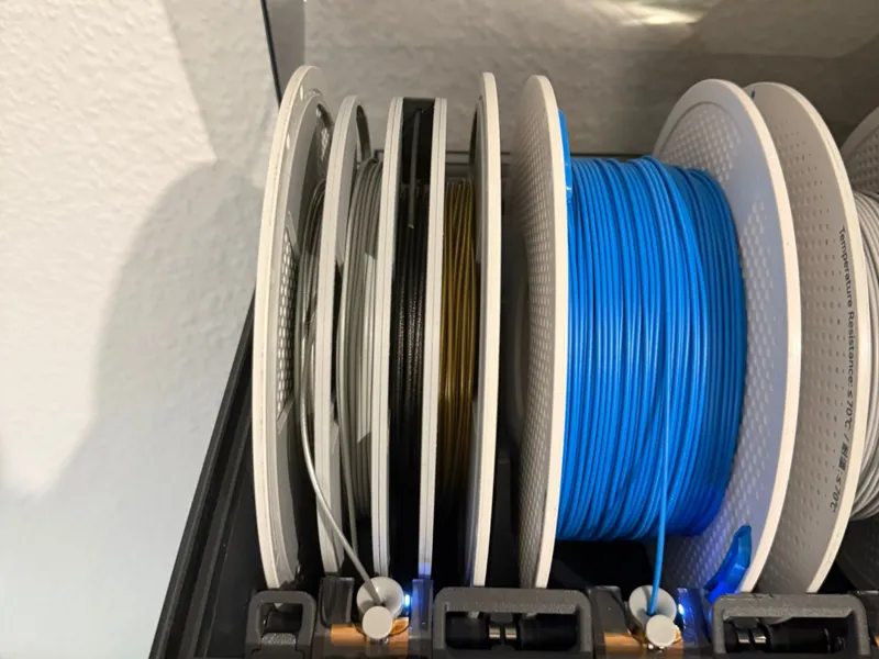 4 Spools with Filament Clip