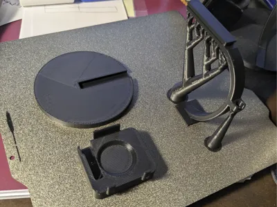 Moto Watch 70 Charging Stand