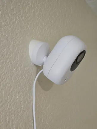 Ubiquity - Unifi G4 Camera Mount Wedge (22.5 deg)