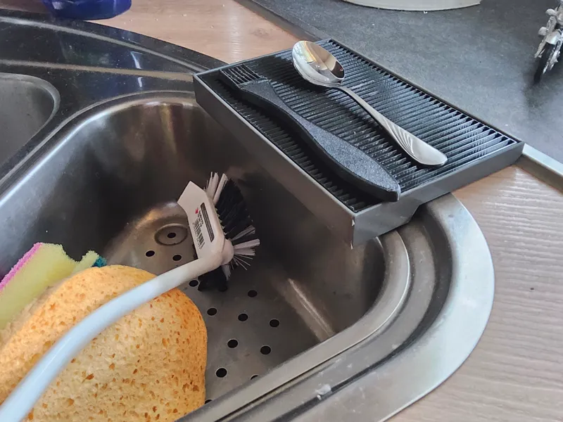 Spülenablage