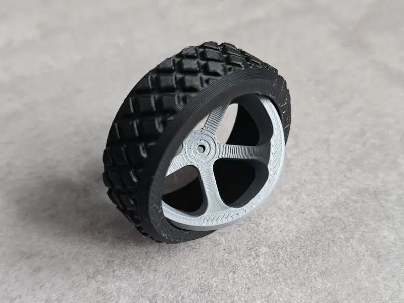 Fidget tyre