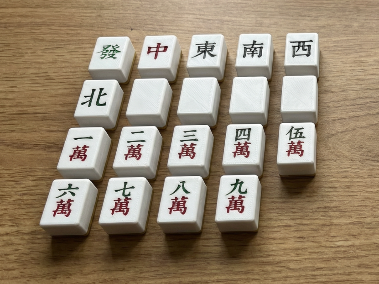 Mahjong - International Standard Size - Length 44mm Width 29mm Height 19mm
