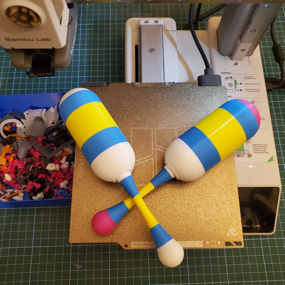 Giant Fillable Rattle Rattle 1 : Use your Waste! by Renew3D MakerWorld: Download Free 3D Models