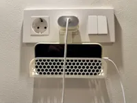 Support mural pour iPhone en charge — photo 2