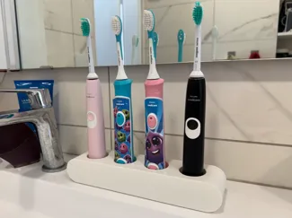 Philips Sonicare family stand - fits kids version