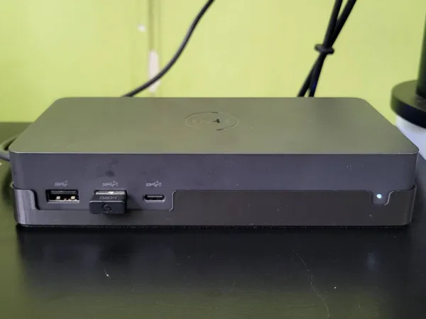 Support de fixation pour dock Dell UD22