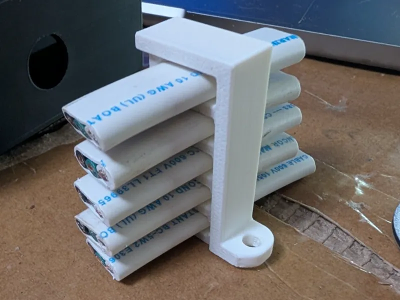 Cable Guide for 5x Ancor Triplex flat wires - v2