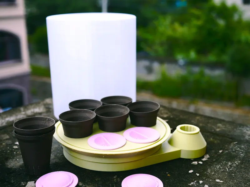 another automatic watering pot