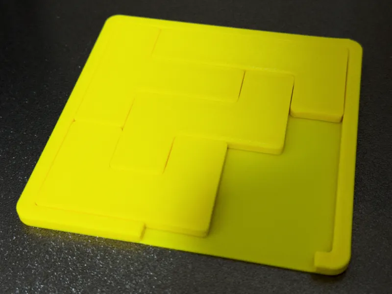 LUTZ Sliding Puzzle