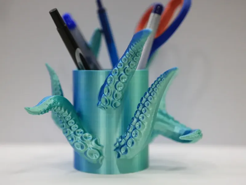 octopus pencil holder