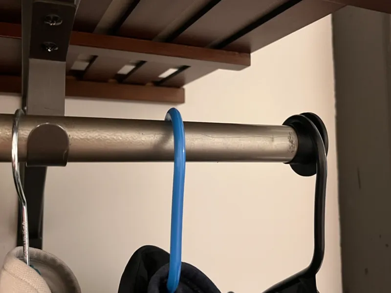 Hanger Stopper